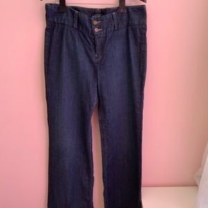 Very cute wide legged jeans